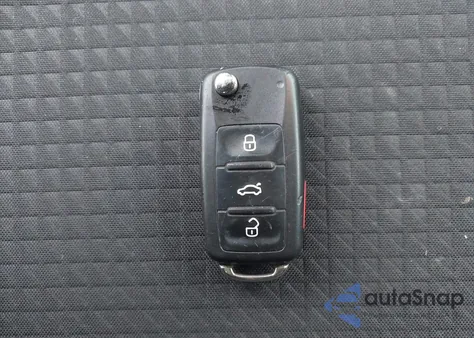 2016 Volkswagen Jetta 1.4T S z USA, uszkodzony, nr VIN 3VW267AJ5GM255772